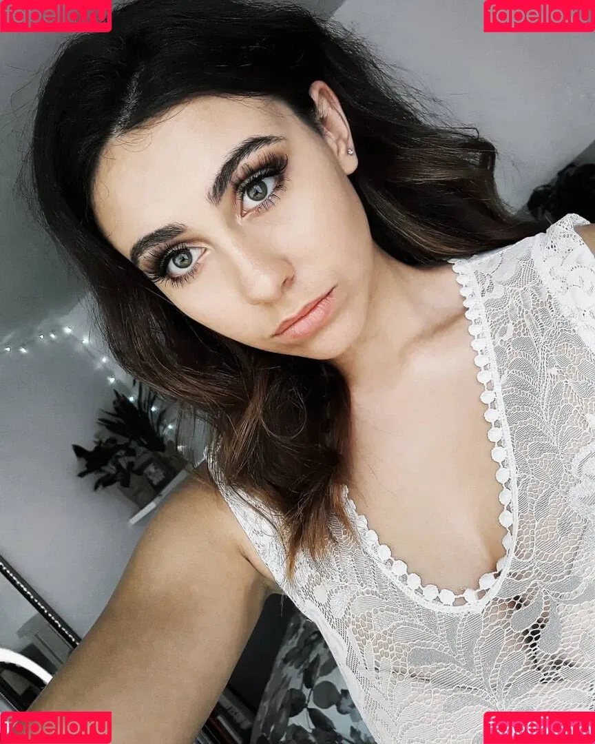 Lanzi Onlyfans Photo Gallery 