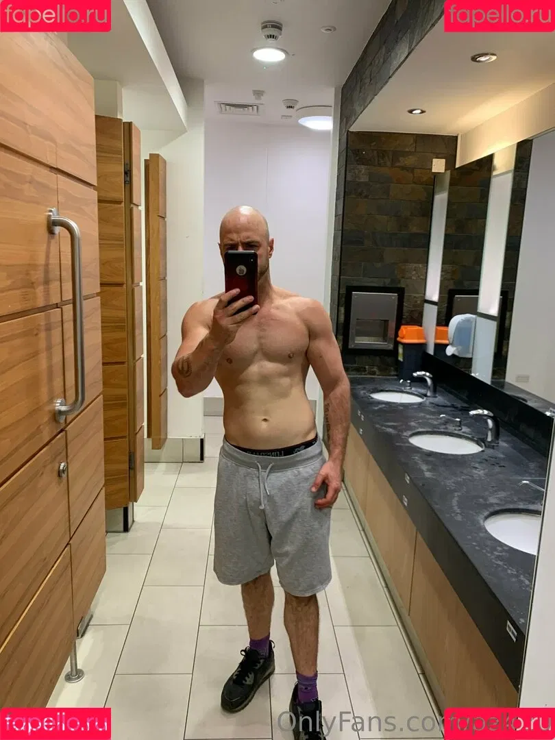 aztec420uk Onlyfans Photo Gallery 