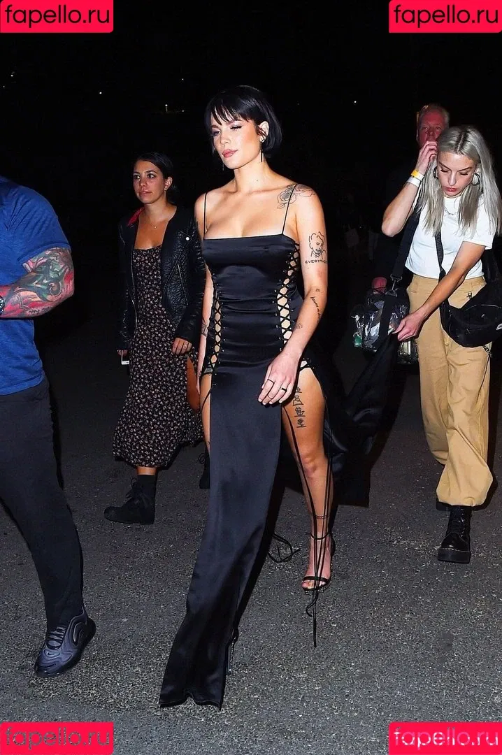 Halsey Onlyfans Photo Gallery 