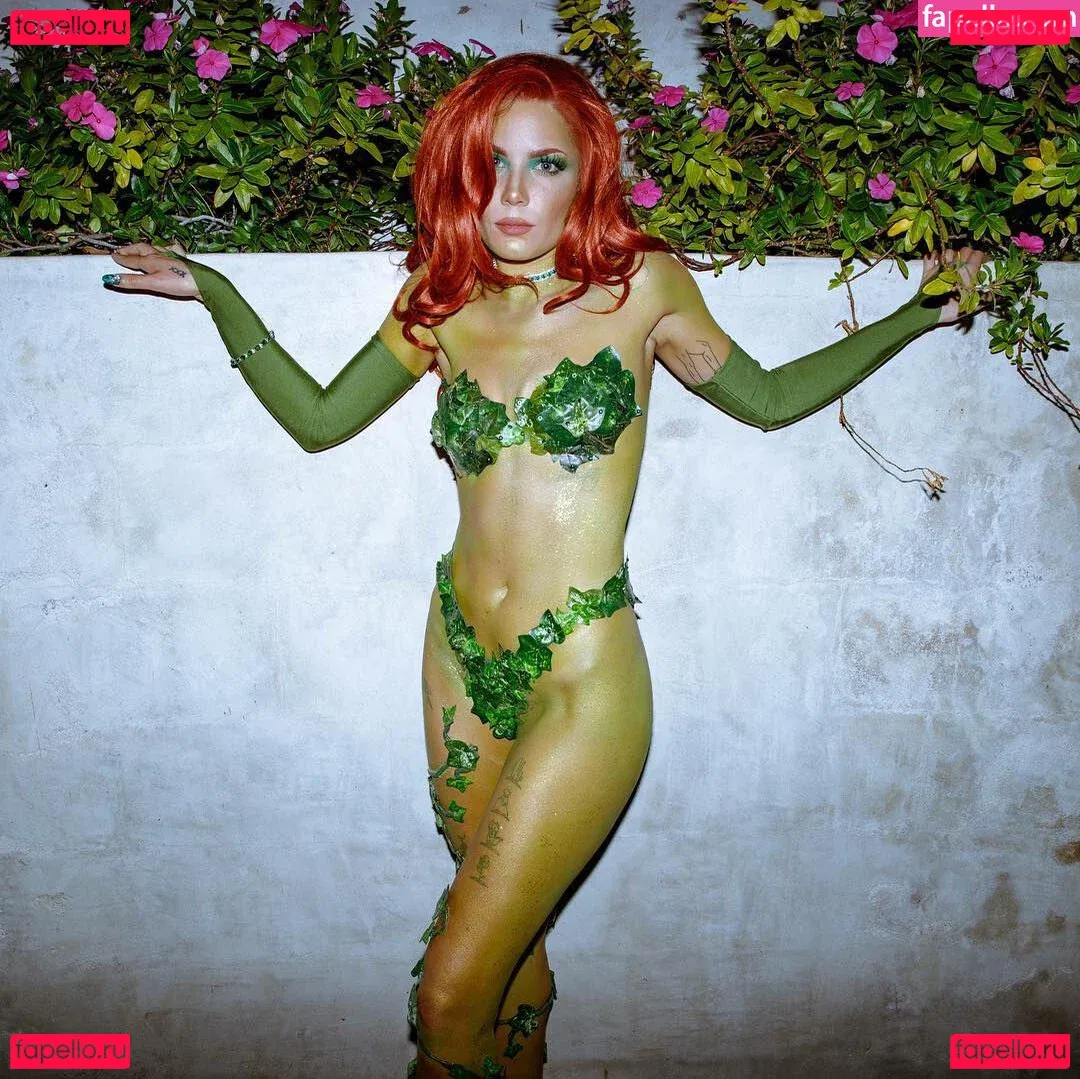 Halsey Onlyfans Photo Gallery 