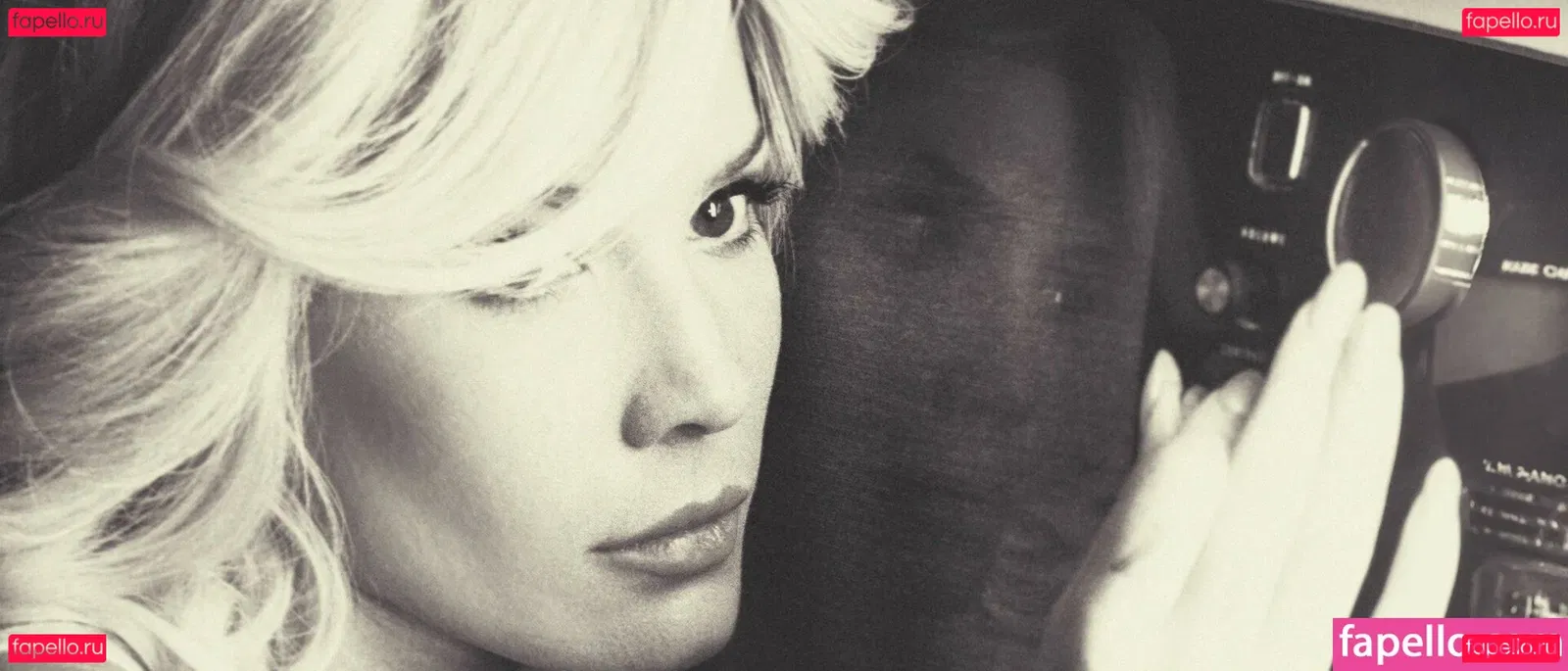 Halsey Onlyfans Photo Gallery 