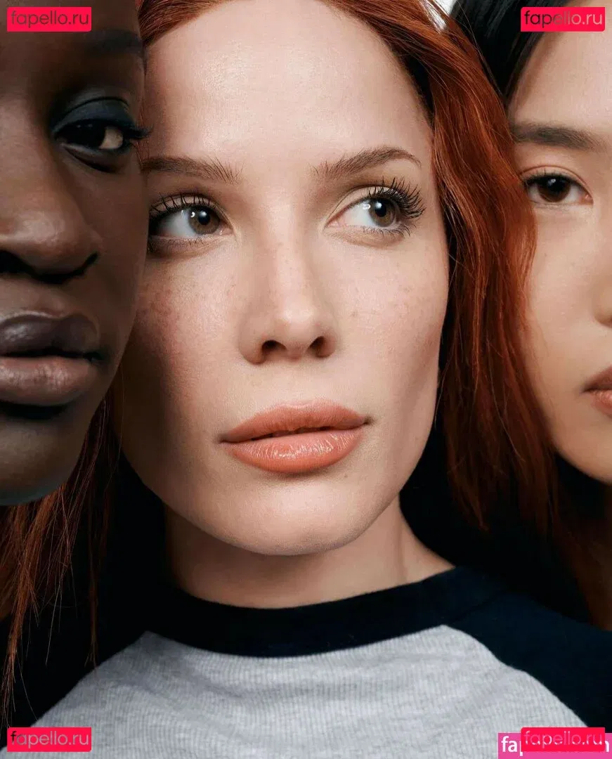 Halsey Onlyfans Photo Gallery 