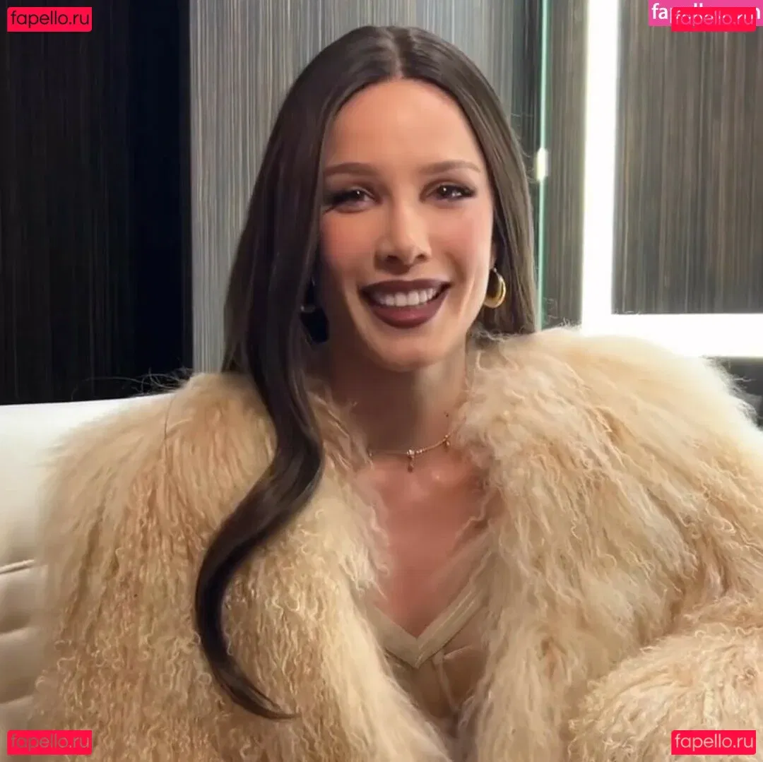 Halsey Onlyfans Photo Gallery 