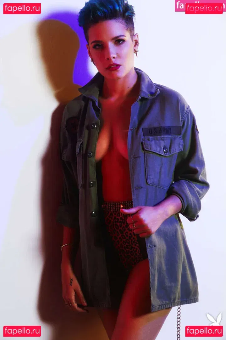 Halsey Onlyfans Photo Gallery 