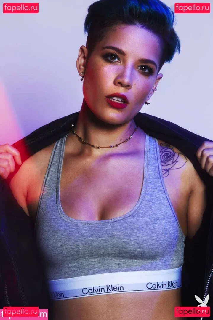 Halsey Onlyfans Photo Gallery 