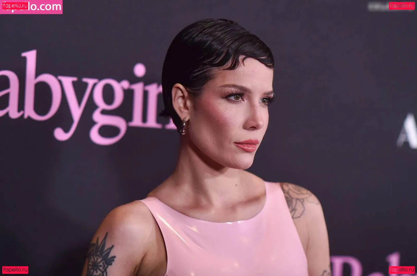 Halsey Onlyfans Photo Gallery 