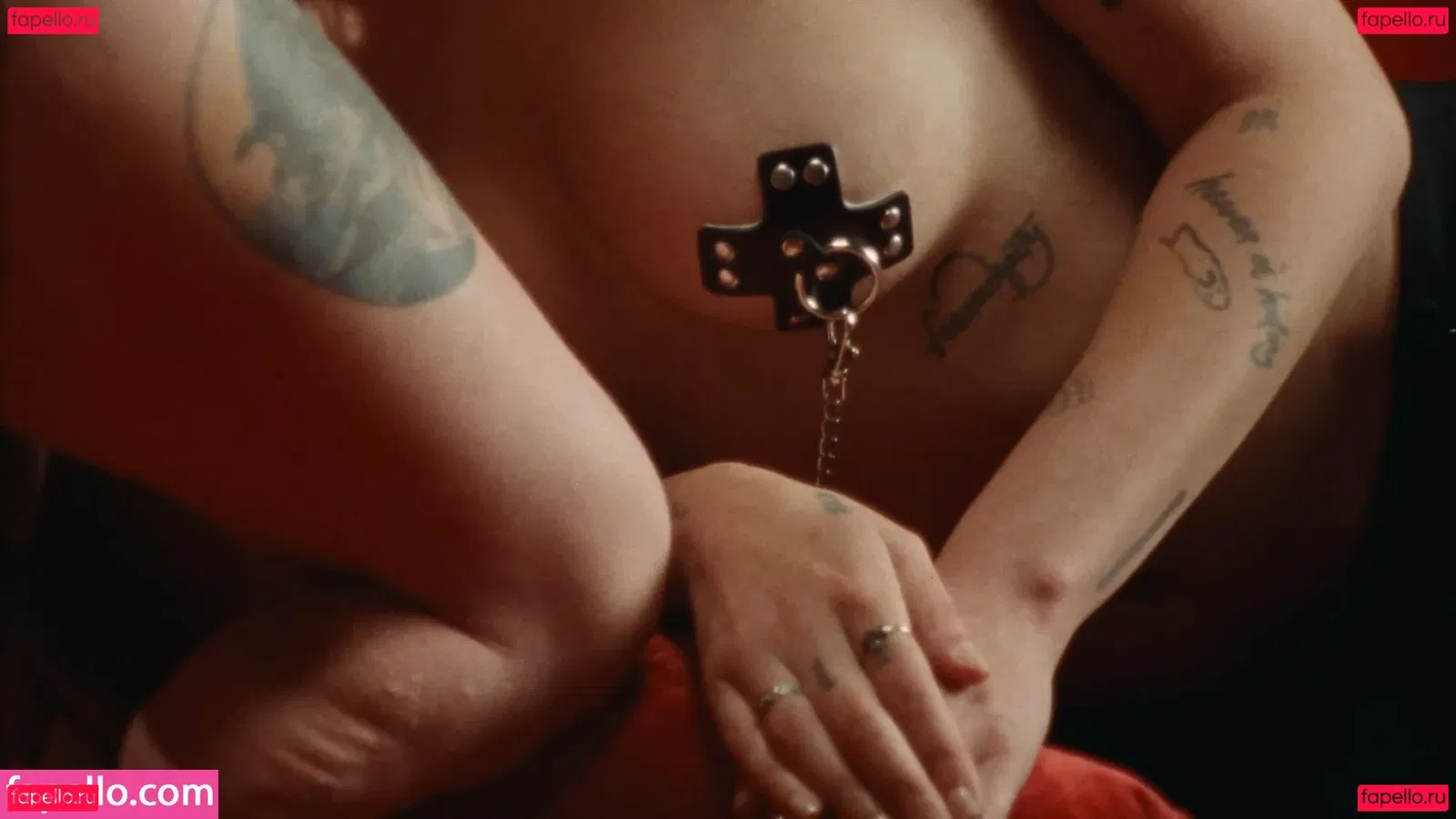 Halsey Onlyfans Photo Gallery 