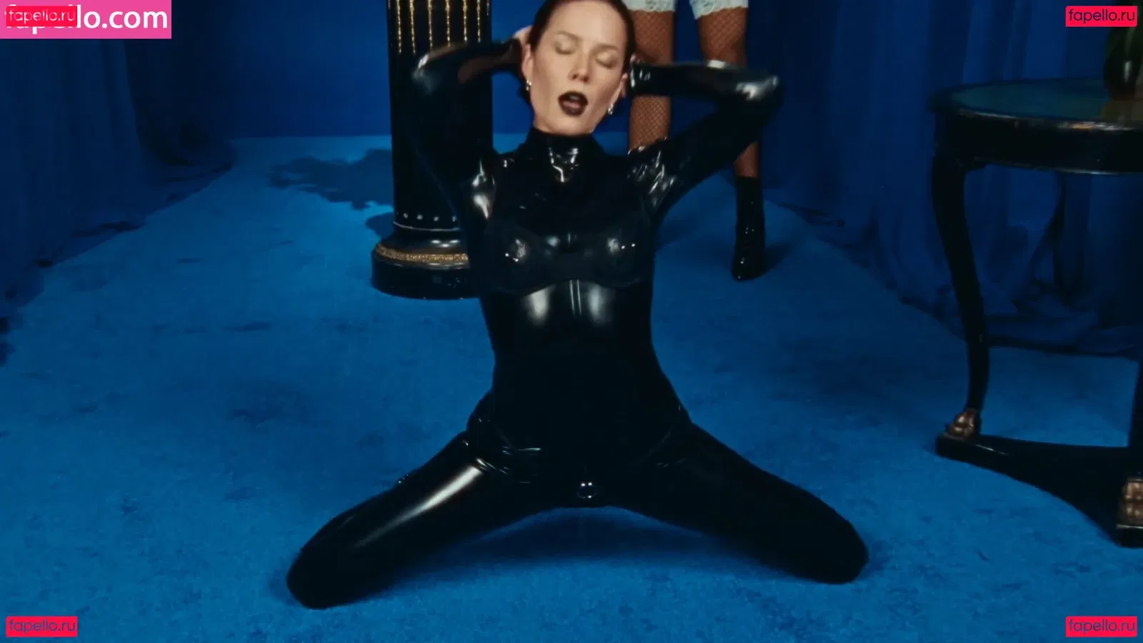 Halsey Onlyfans Photo Gallery 