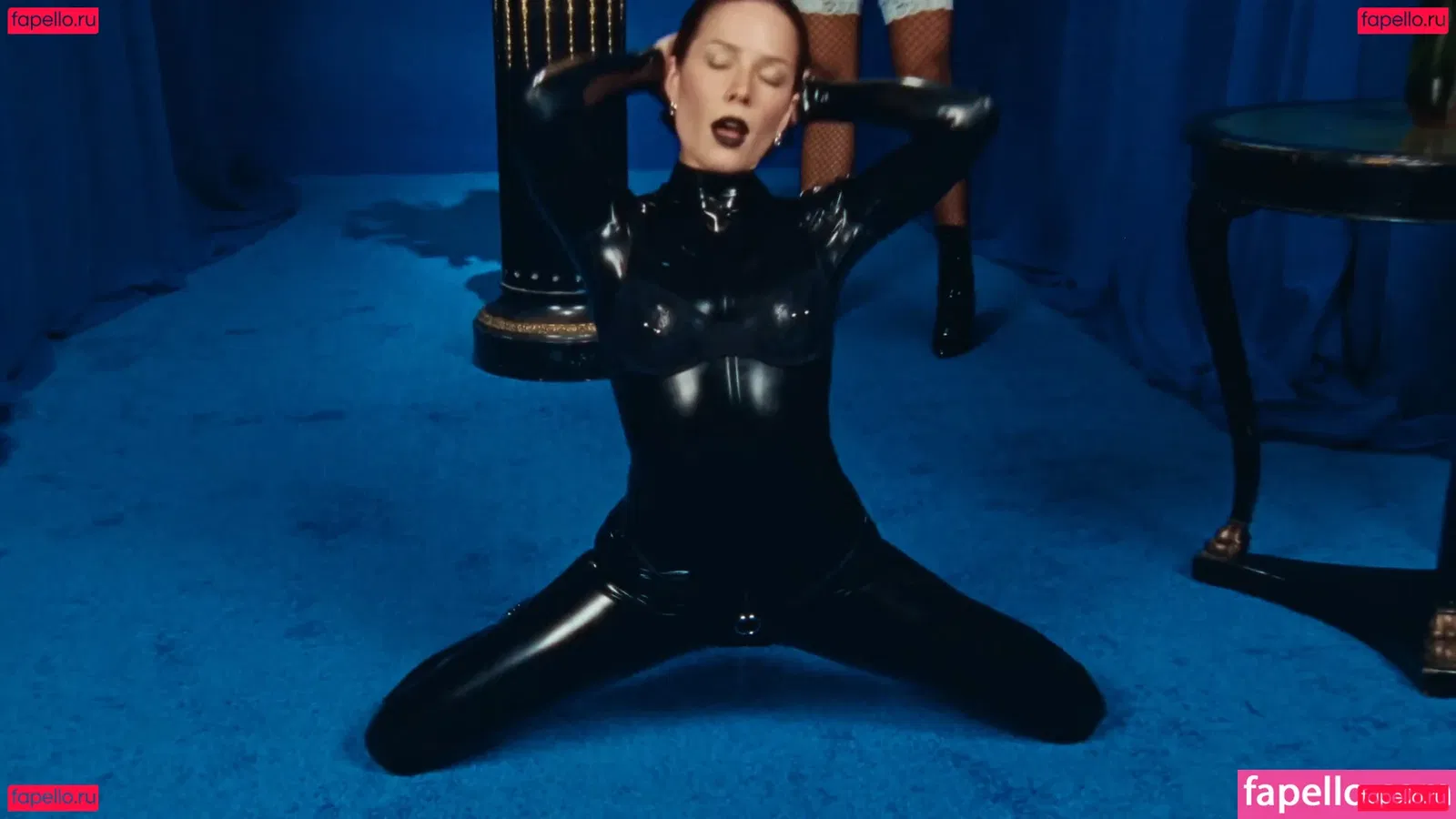 Halsey Onlyfans Photo Gallery 