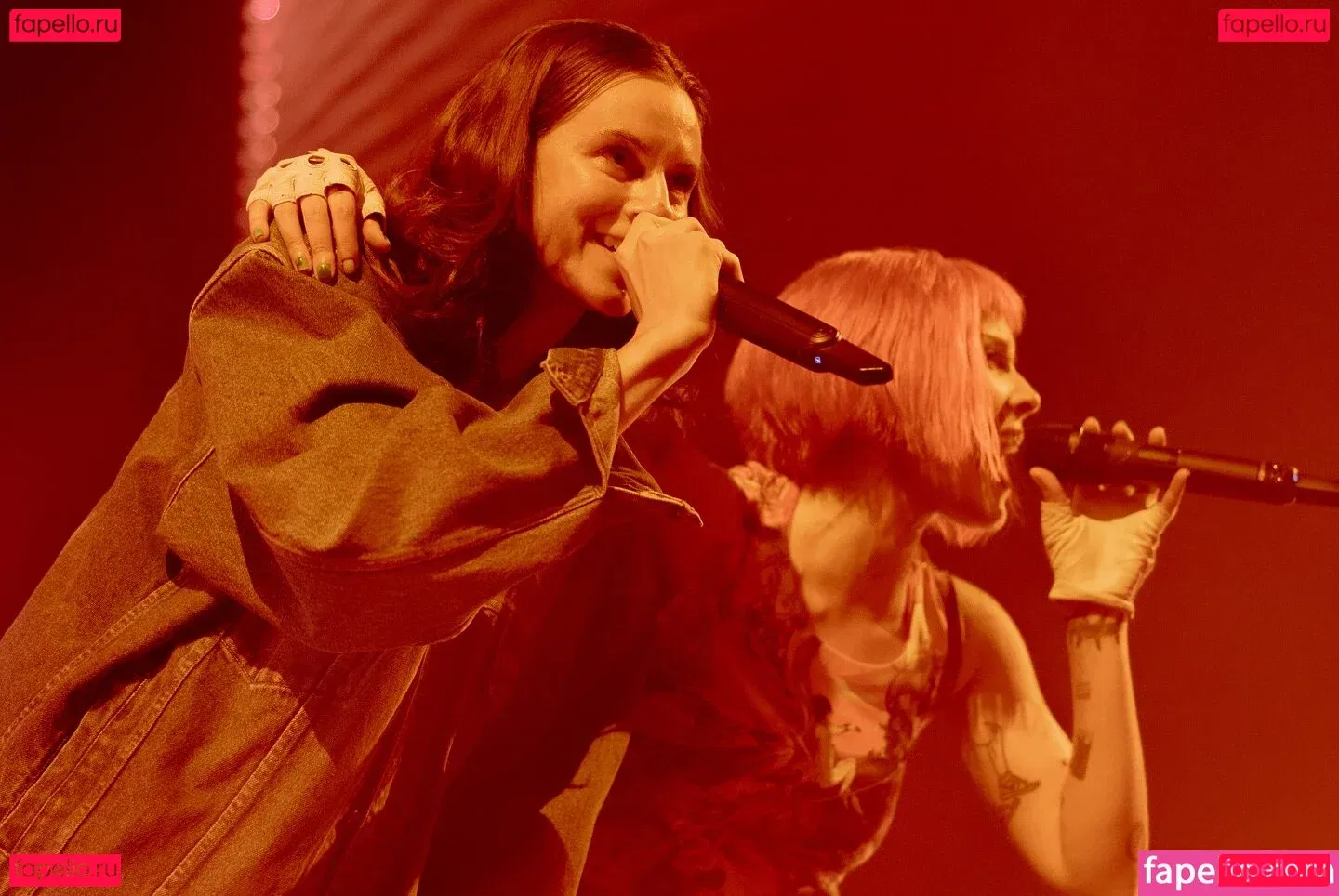 Halsey Onlyfans Photo Gallery 