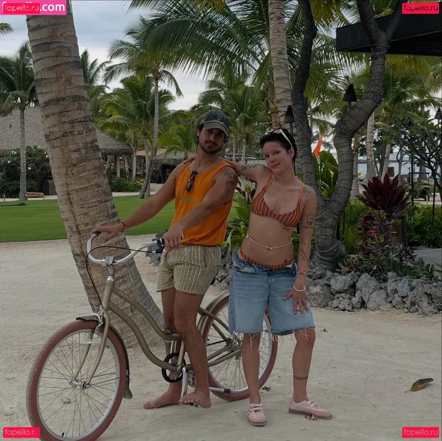 Halsey Onlyfans Photo Gallery 