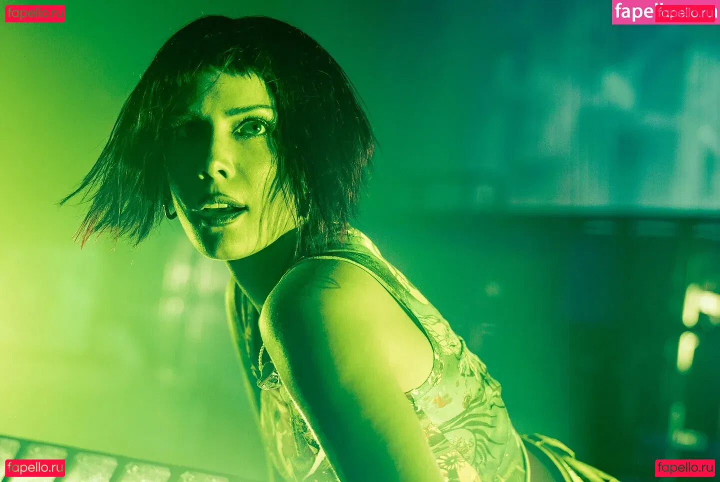 Halsey Onlyfans Photo Gallery 