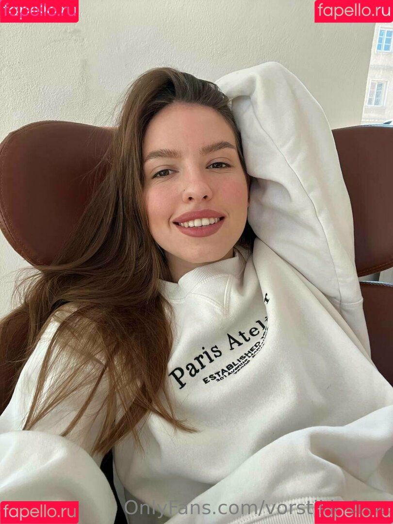 mallennnna Onlyfans Photo Gallery 