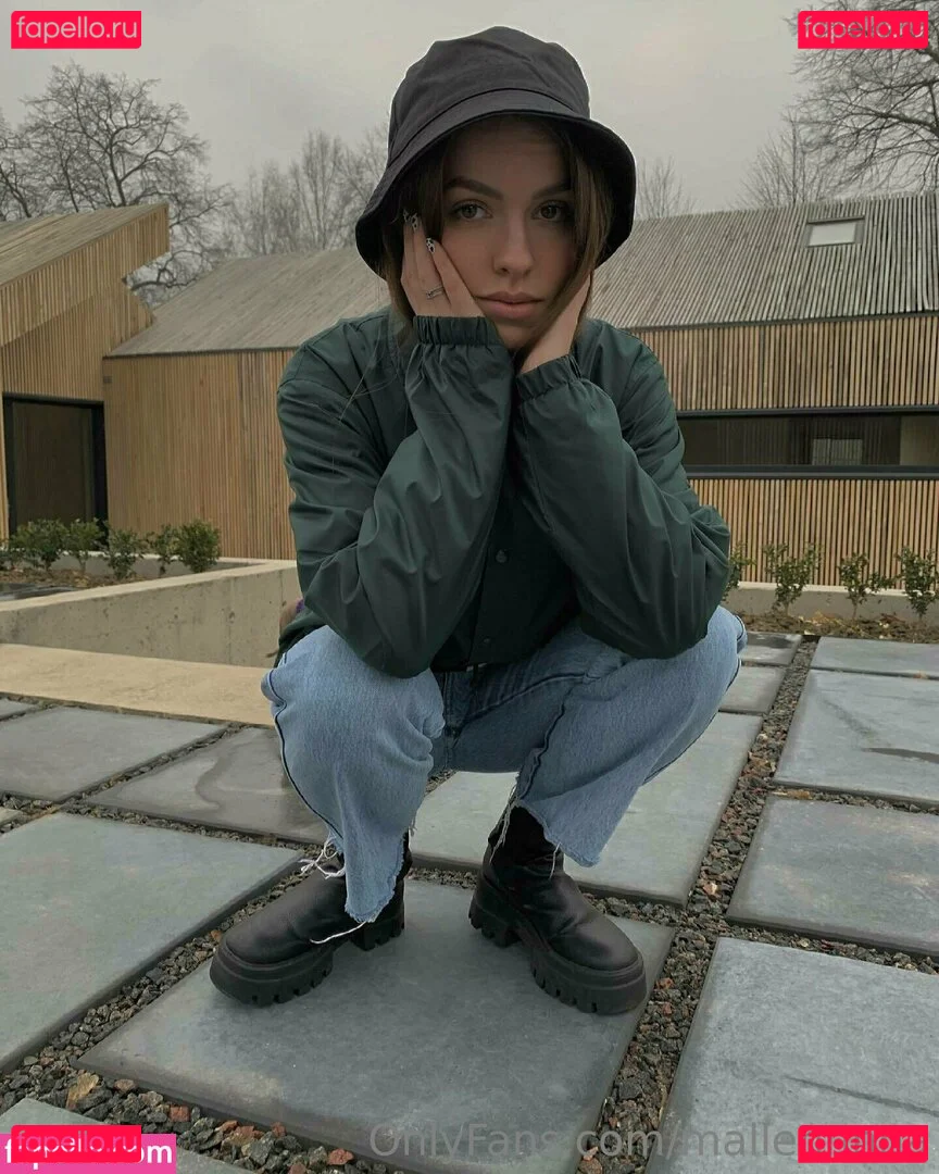 mallennnna Onlyfans Photo Gallery 