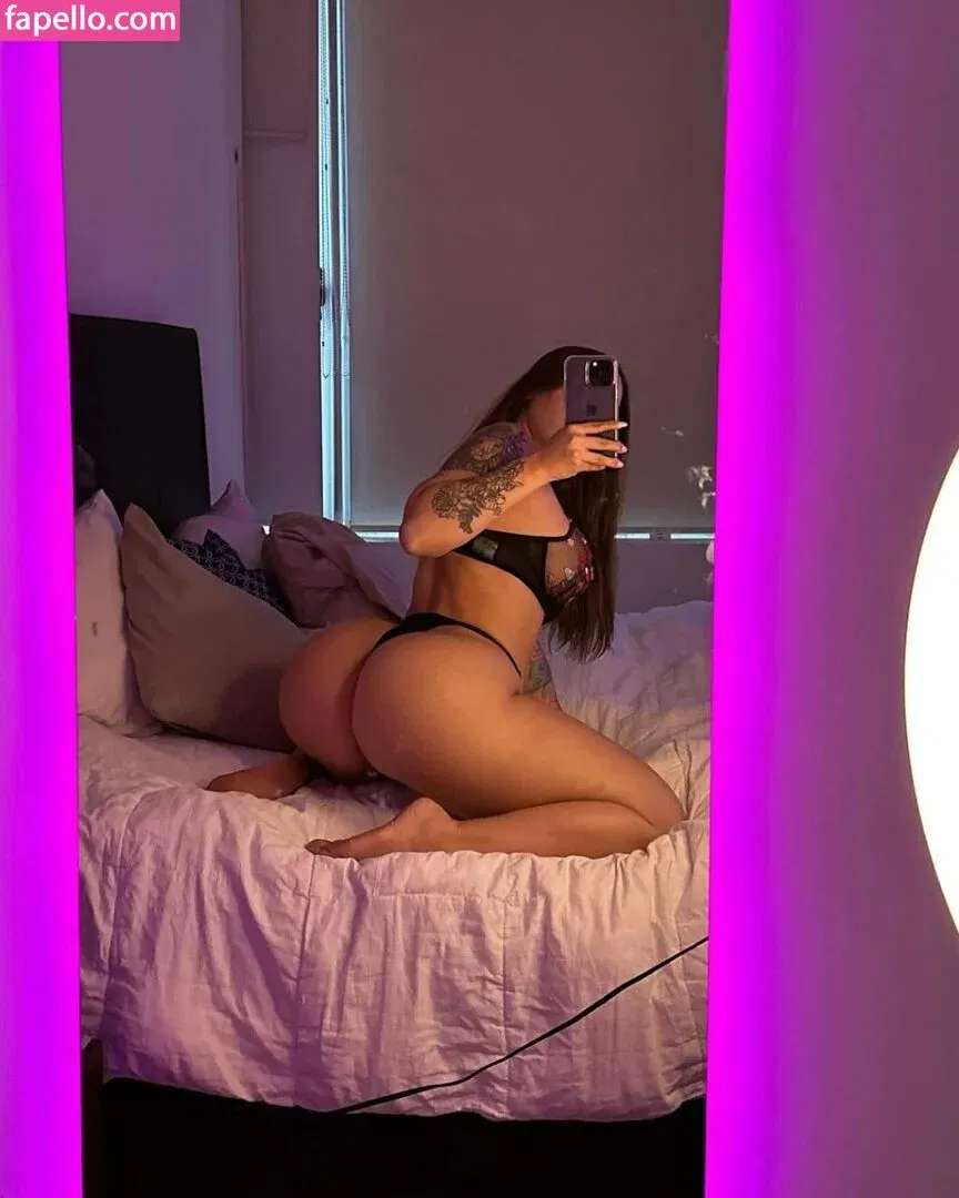 Valeria Vidal Onlyfans Photo Gallery 