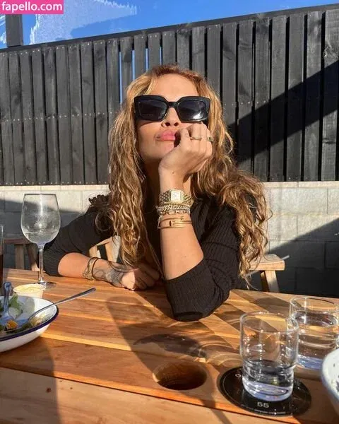 Rita Y Onlyfans Photo Gallery 