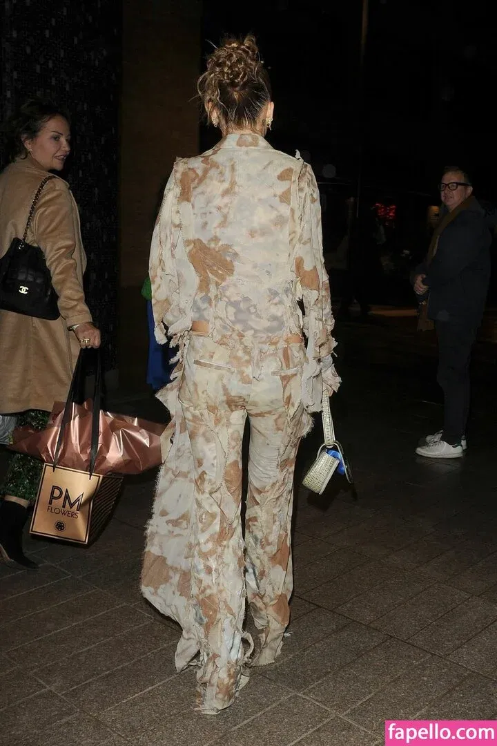 Rita Y Onlyfans Photo Gallery 