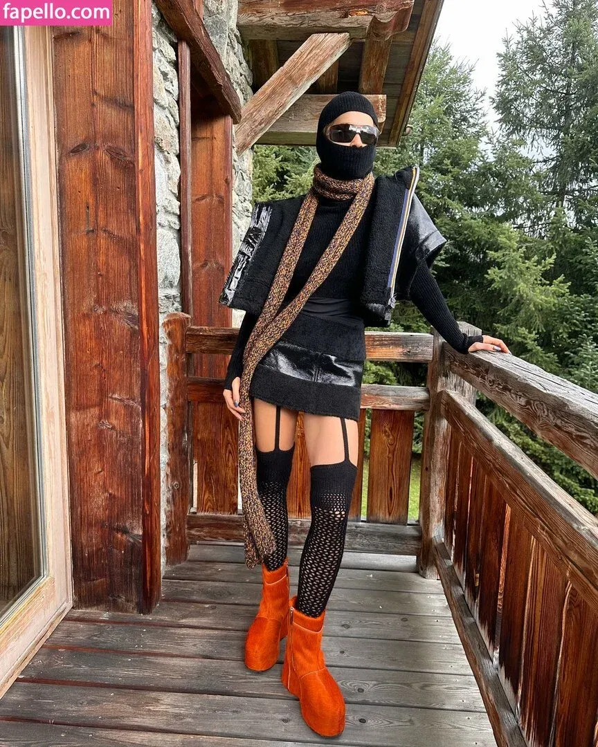 Rita Y Onlyfans Photo Gallery 