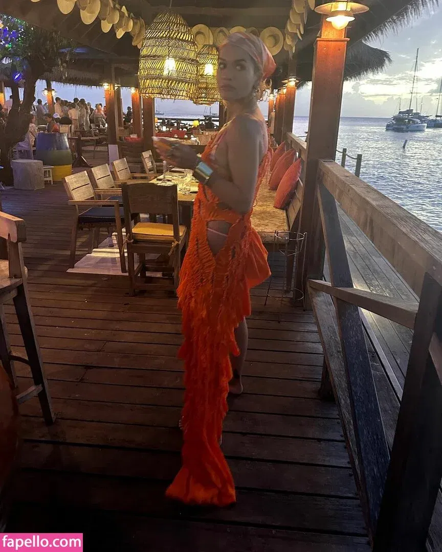 Rita Y Onlyfans Photo Gallery 