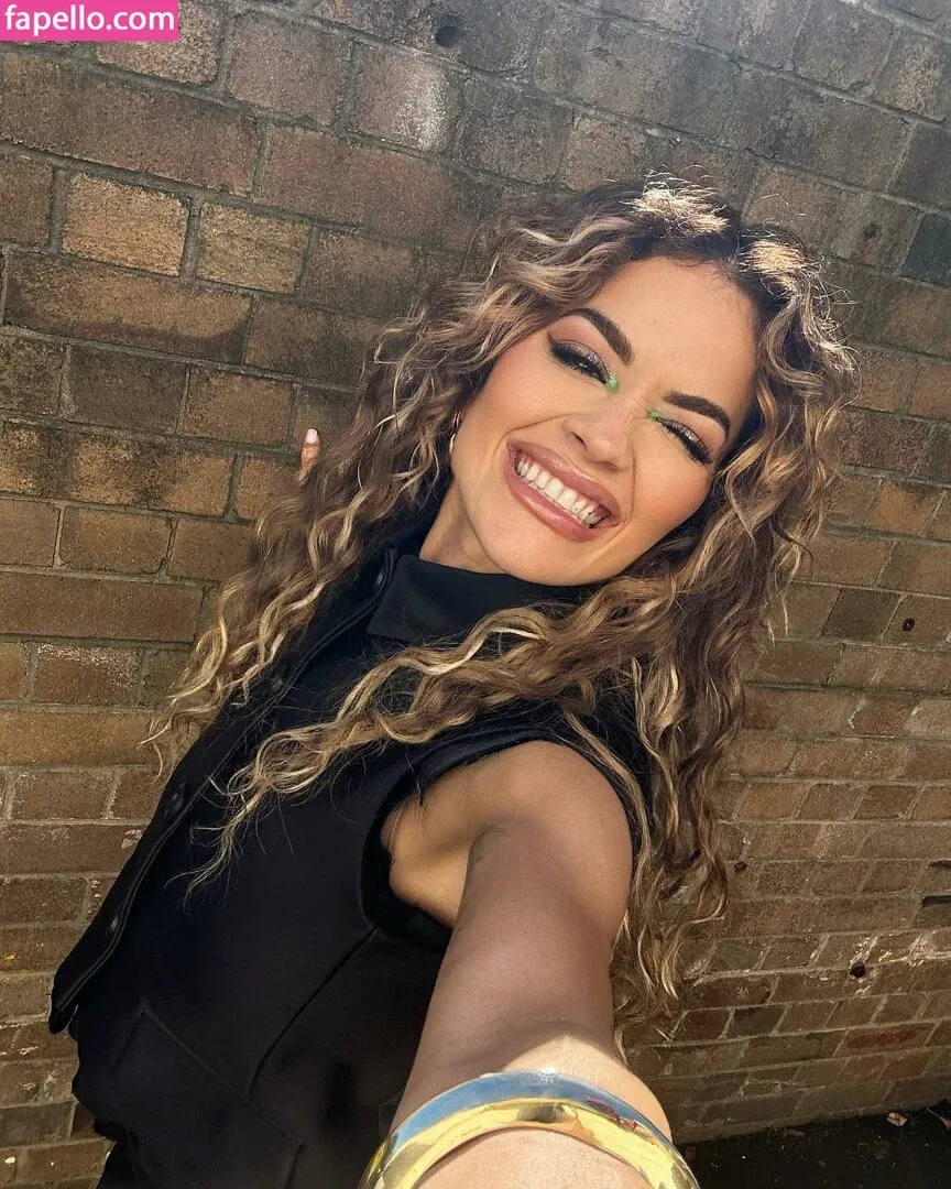 Rita Y Onlyfans Photo Gallery 