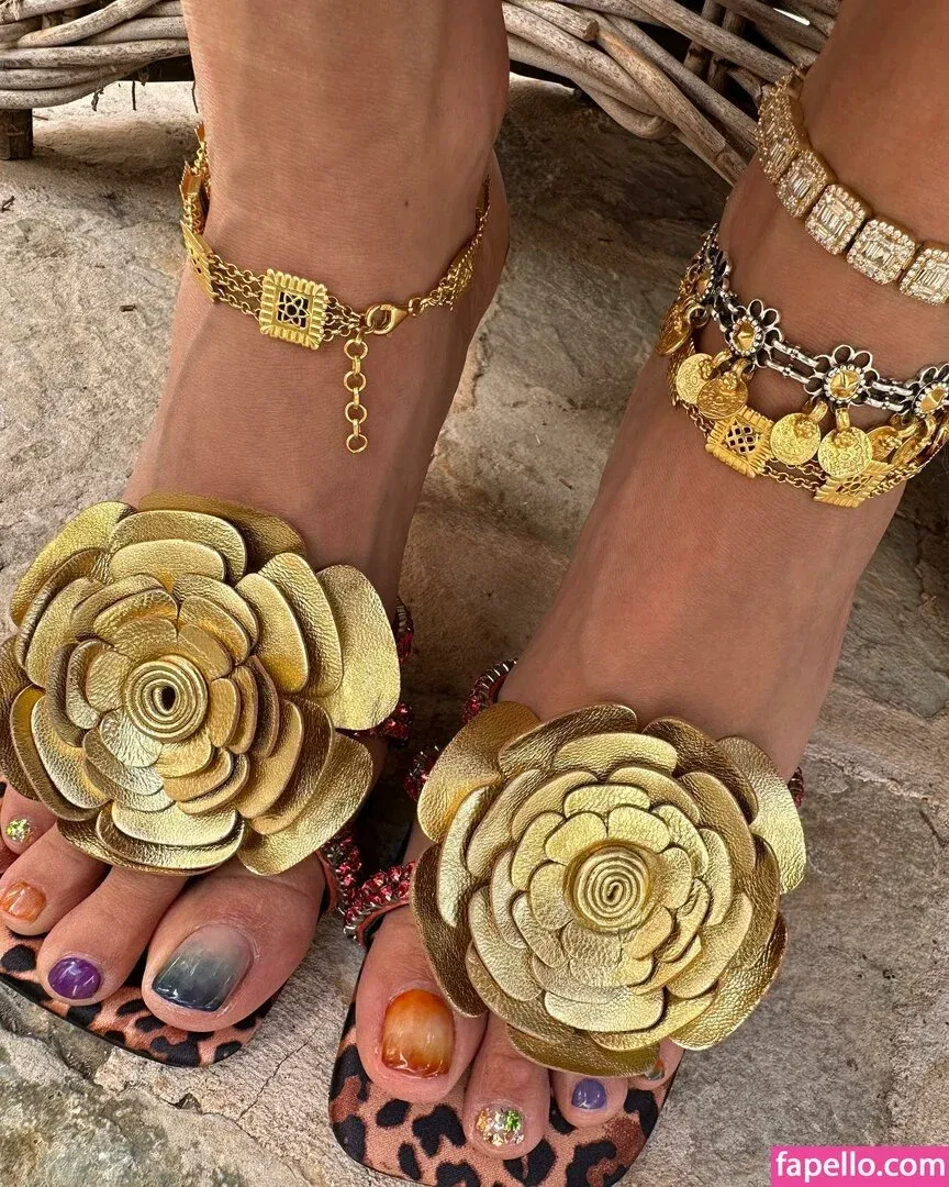 Rita Y Onlyfans Photo Gallery 