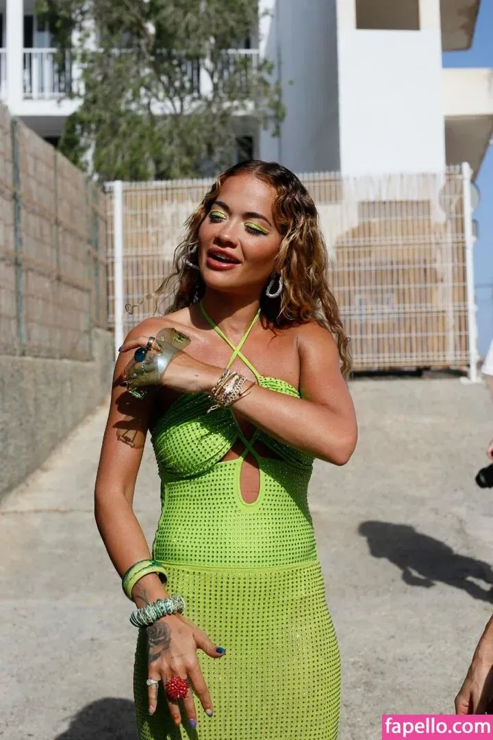 Rita Y Onlyfans Photo Gallery 