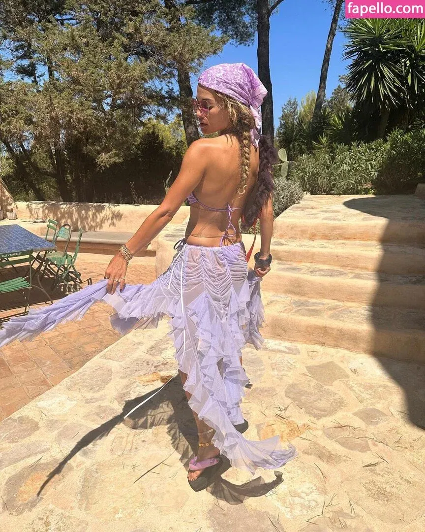 Rita Y Onlyfans Photo Gallery 