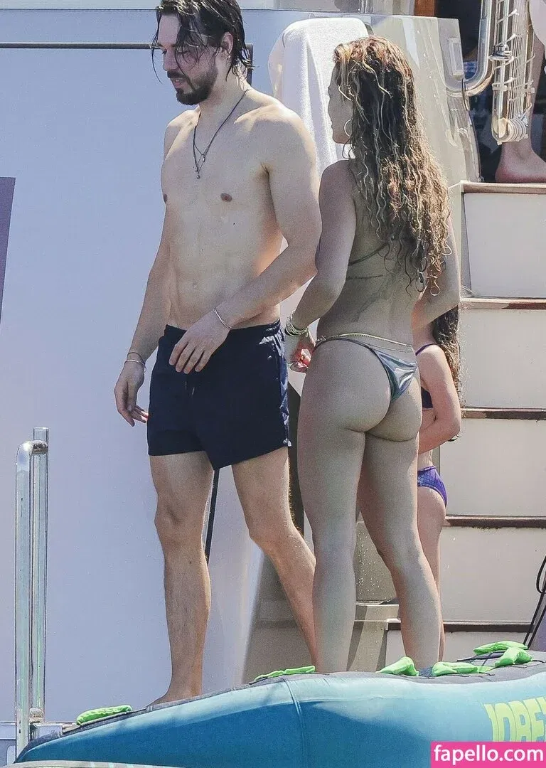 Rita Y Onlyfans Photo Gallery 