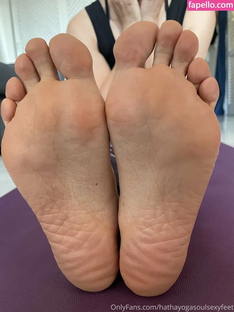 hathayogasoulsexyfeet Onlyfans Photo Gallery 
