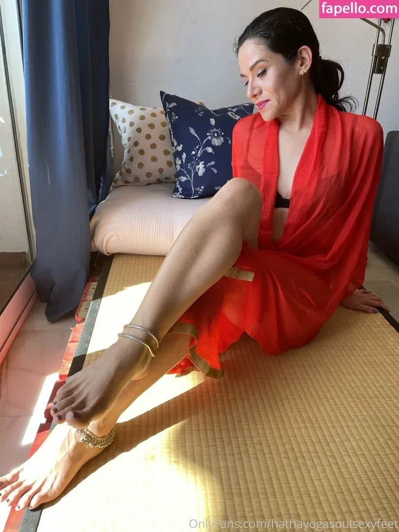 hathayogasoulsexyfeet Onlyfans Photo Gallery 