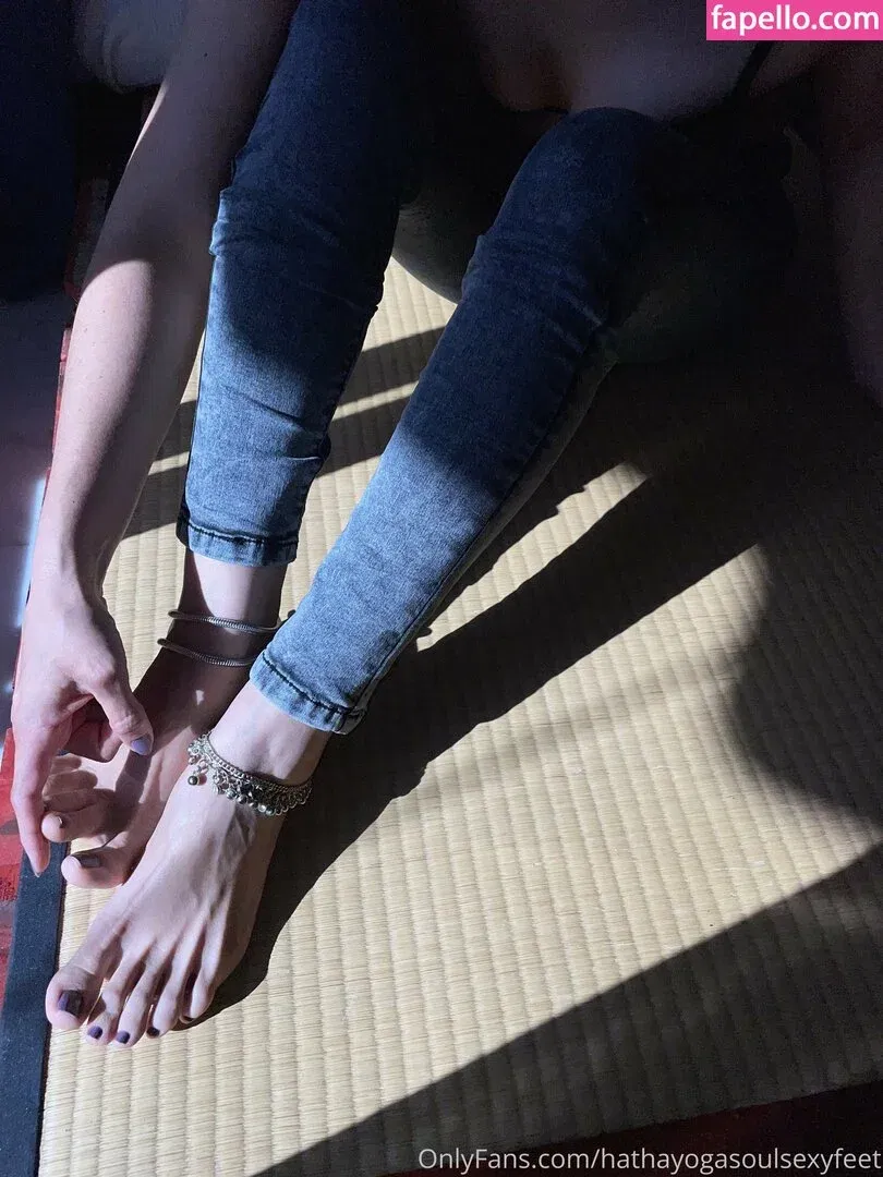 hathayogasoulsexyfeet Onlyfans Photo Gallery 