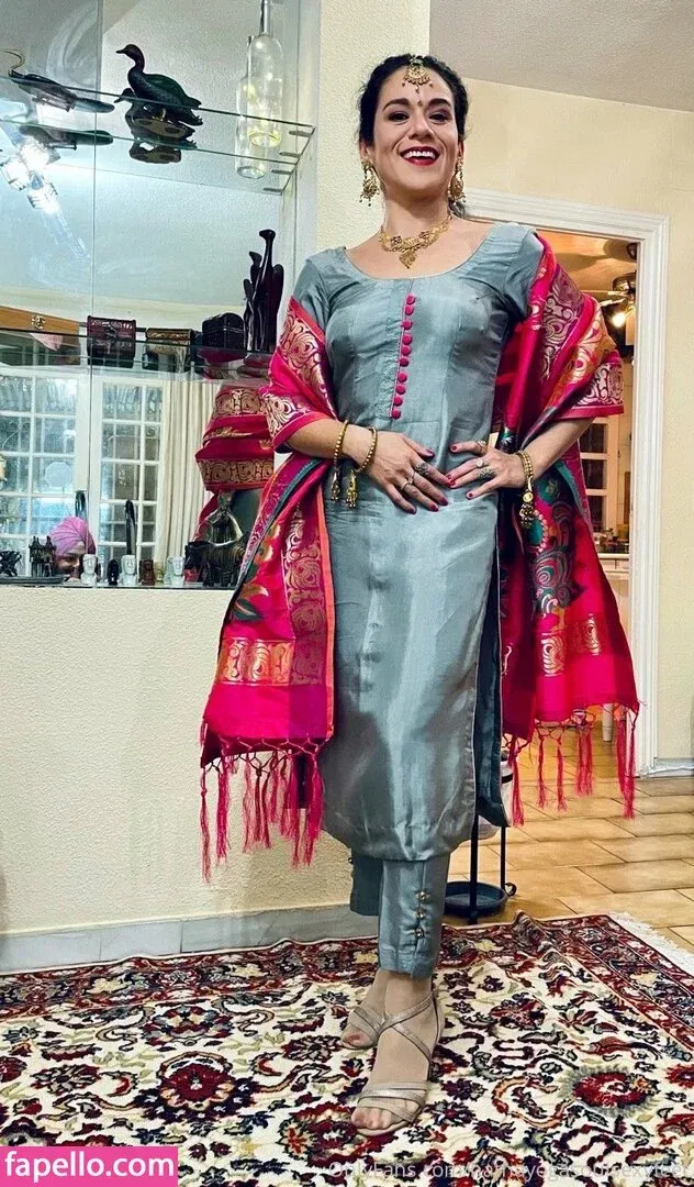 hathayogasoulsexyfeet Onlyfans Photo Gallery 