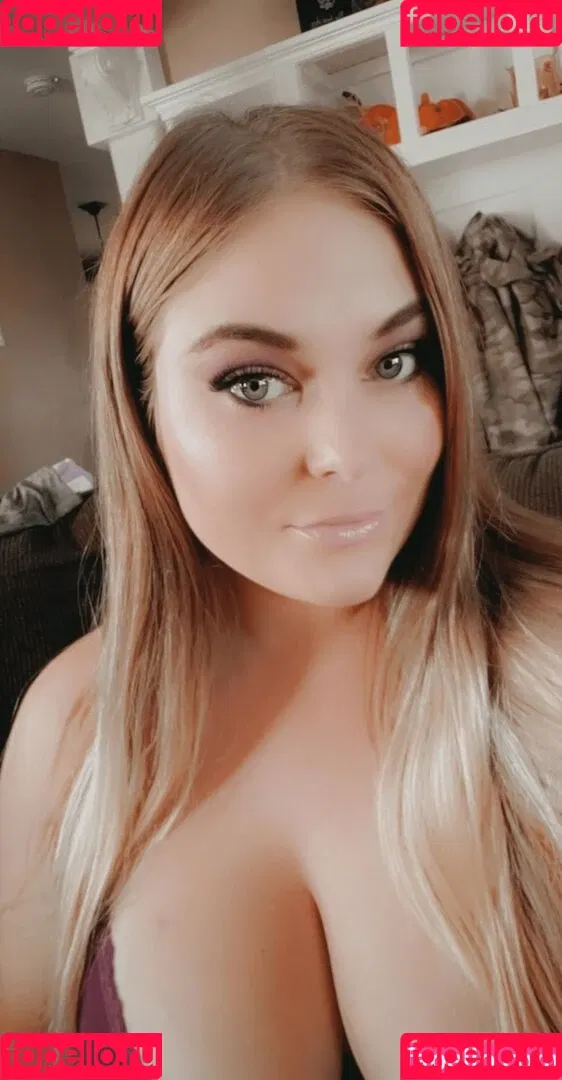 Nikki.D Onlyfans Photo Gallery 