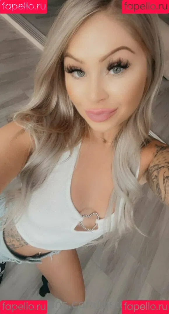 wydstepsissy Onlyfans Photo Gallery 