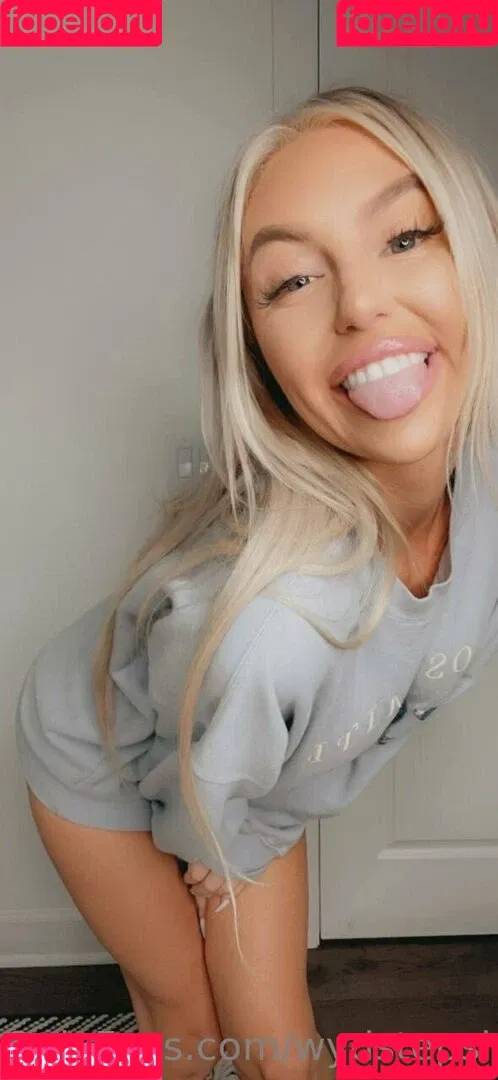 wydstepsissy Onlyfans Photo Gallery 