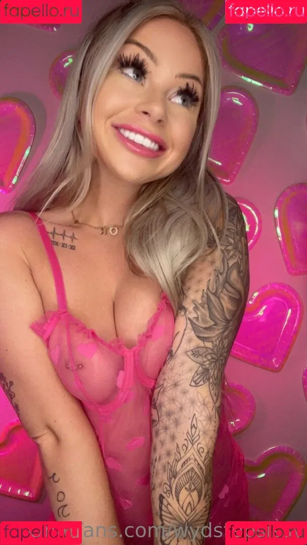 wydstepsissy Onlyfans Photo Gallery 