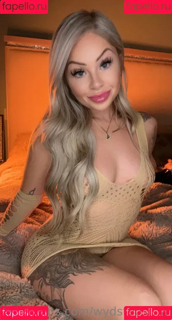 wydstepsissy Onlyfans Photo Gallery 