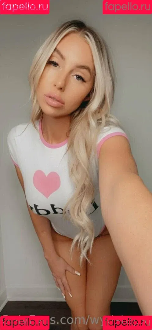 wydstepsissy Onlyfans Photo Gallery 