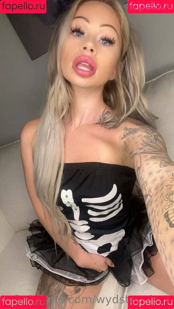 wydstepsissy Onlyfans Photo Gallery 