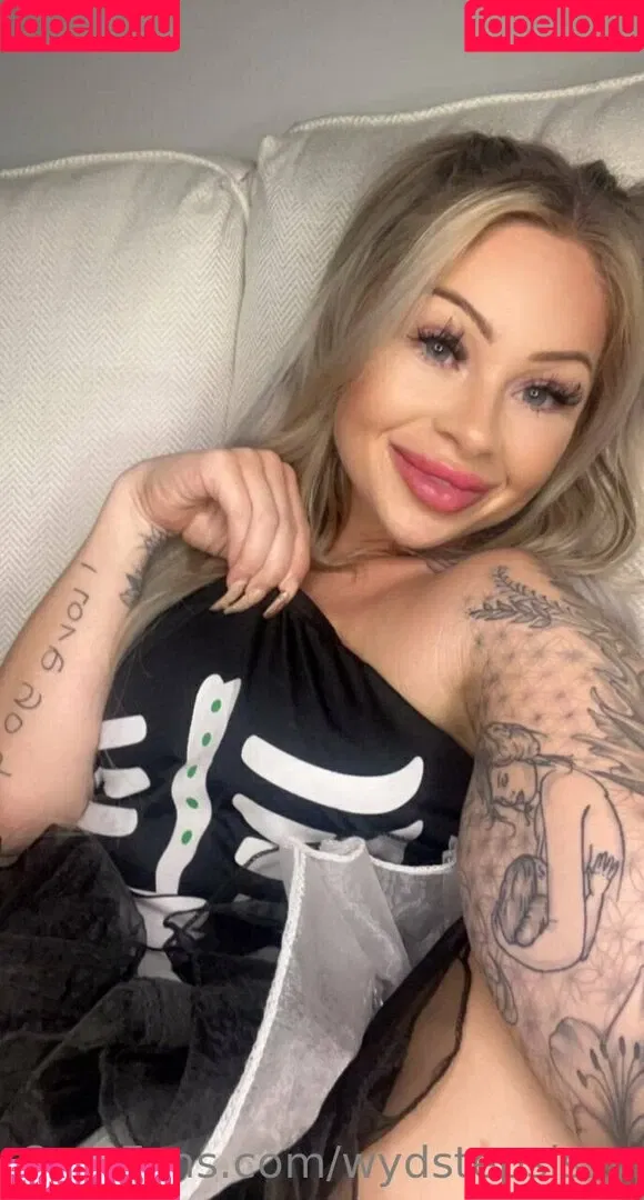wydstepsissy Onlyfans Photo Gallery 