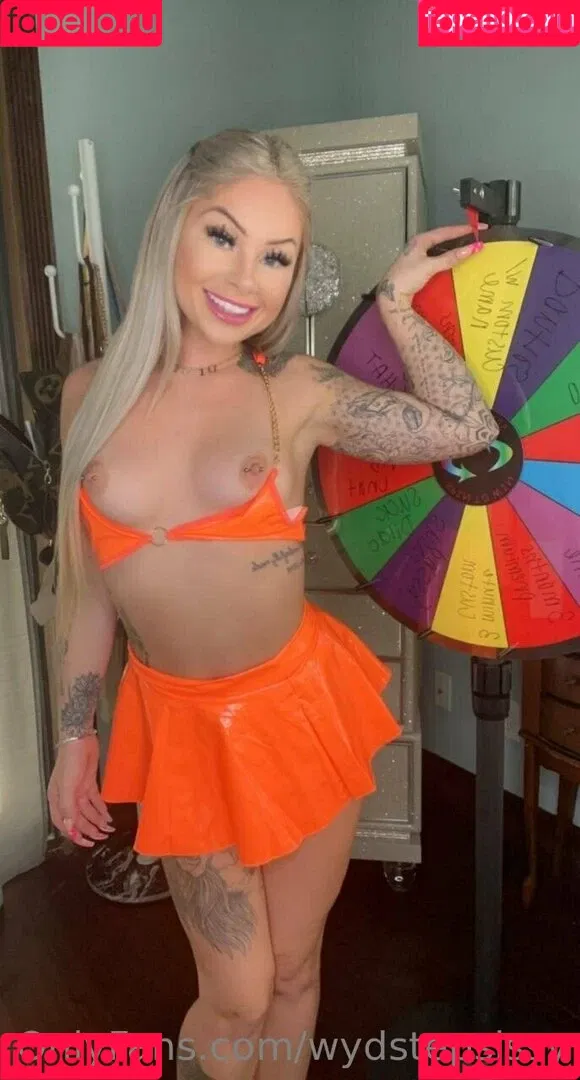 wydstepsissy Onlyfans Photo Gallery 