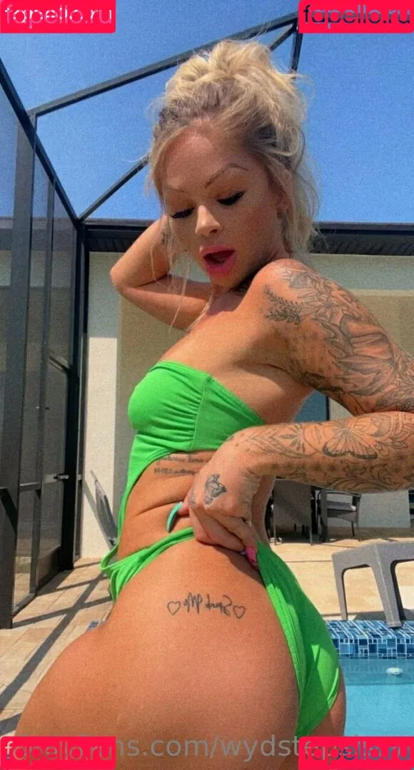 wydstepsissy Onlyfans Photo Gallery 