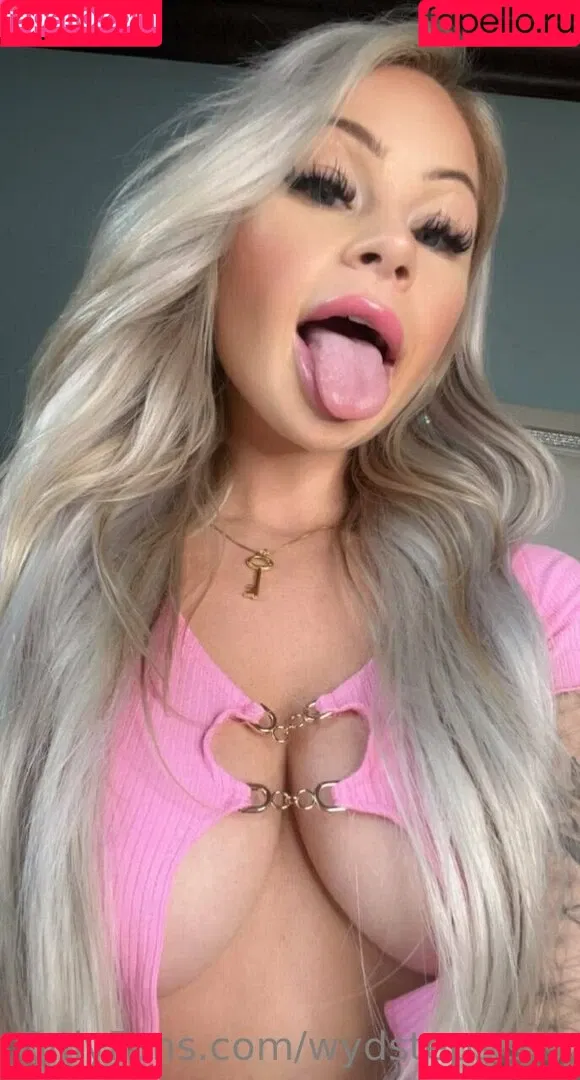 wydstepsissy Onlyfans Photo Gallery 