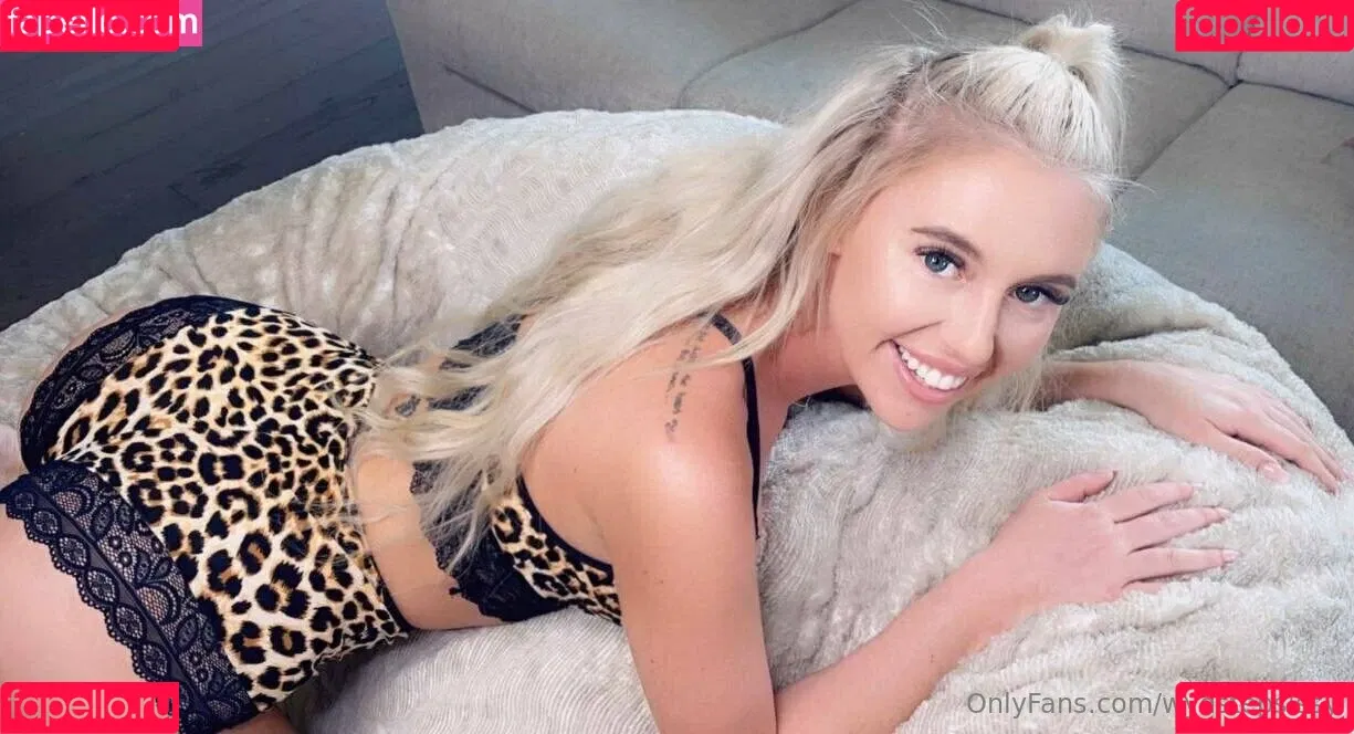wydstepsissy Onlyfans Photo Gallery 