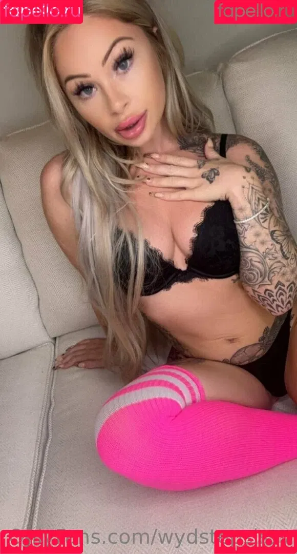 wydstepsissy Onlyfans Photo Gallery 