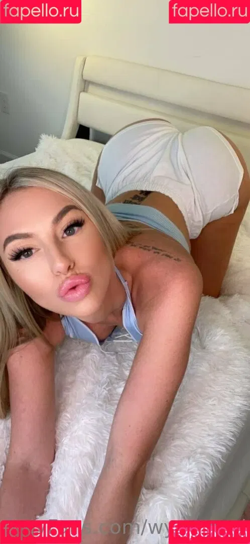 wydstepsissy Onlyfans Photo Gallery 