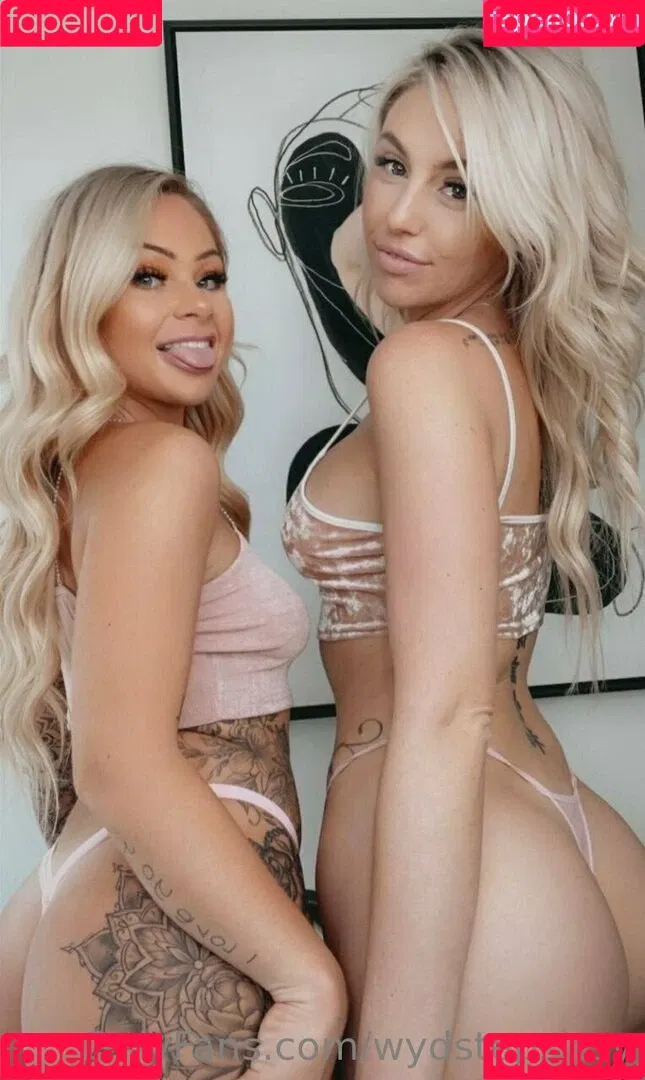 wydstepsissy Onlyfans Photo Gallery 