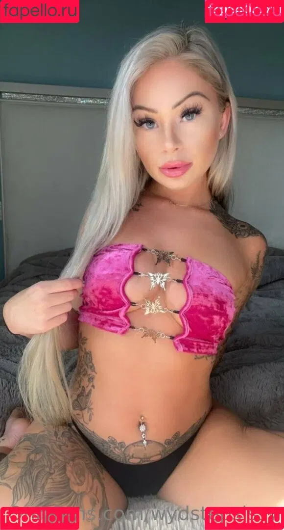 wydstepsissy Onlyfans Photo Gallery 