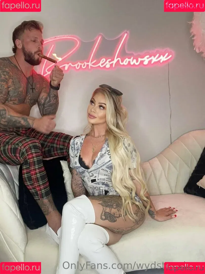 wydstepsissy Onlyfans Photo Gallery 