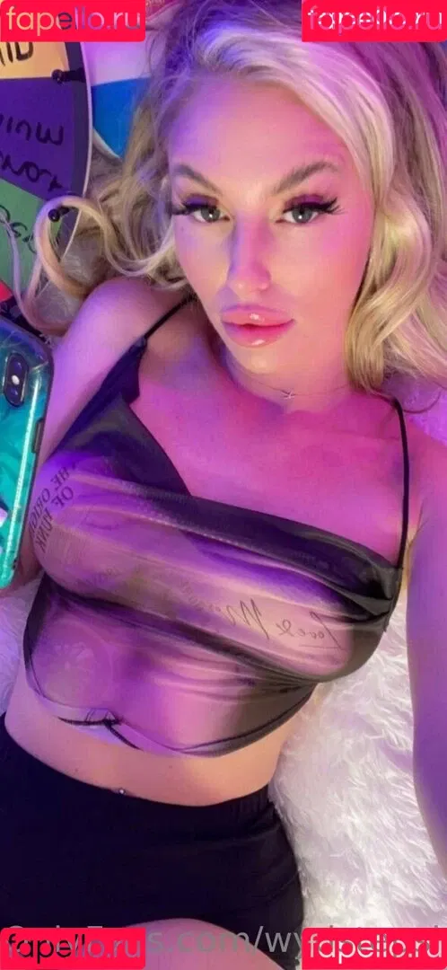 wydstepsissy Onlyfans Photo Gallery 